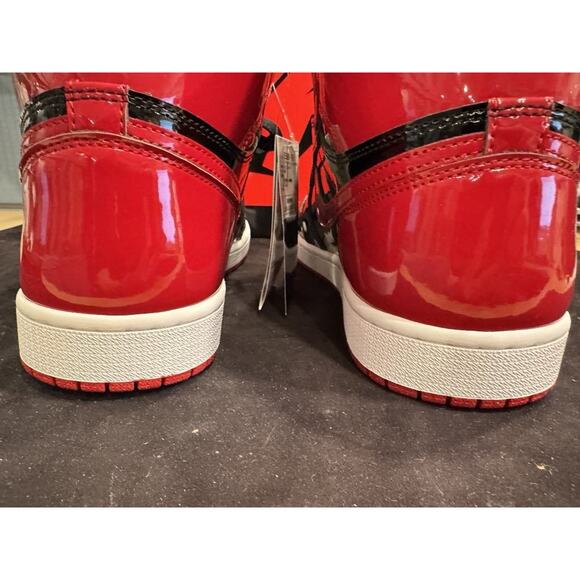 Jordan 1 Retro OG High Patent Bred 10.5 LS(330316) main image 15